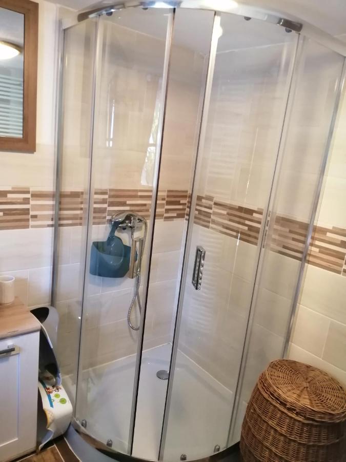 Apartman Dve Micky Pec pod Snezkou Bagian luar foto