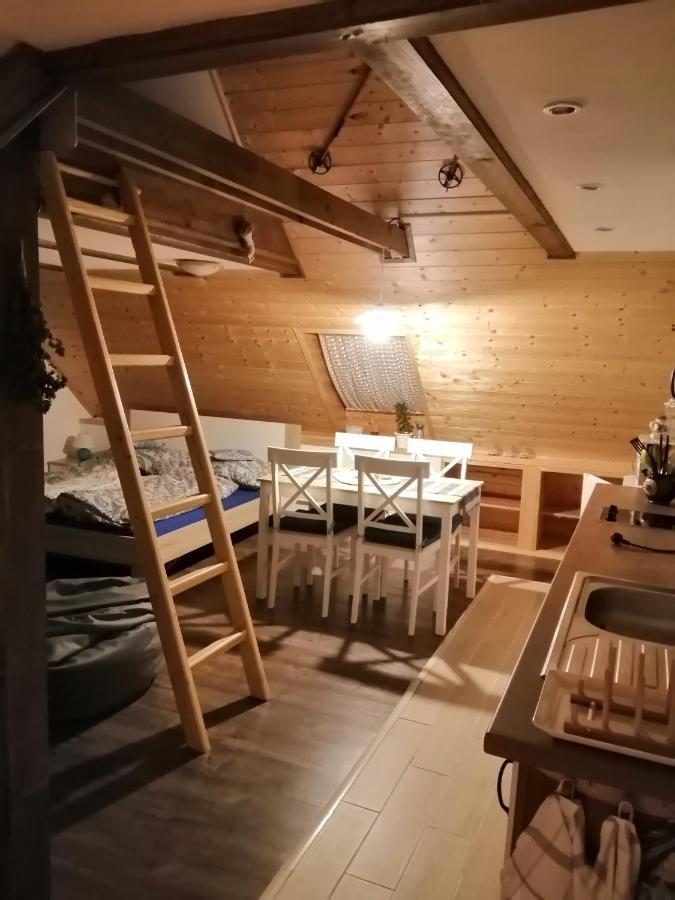 Apartman Dve Micky Pec pod Snezkou Bagian luar foto